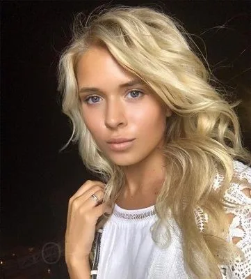 Ksenia escort Praha