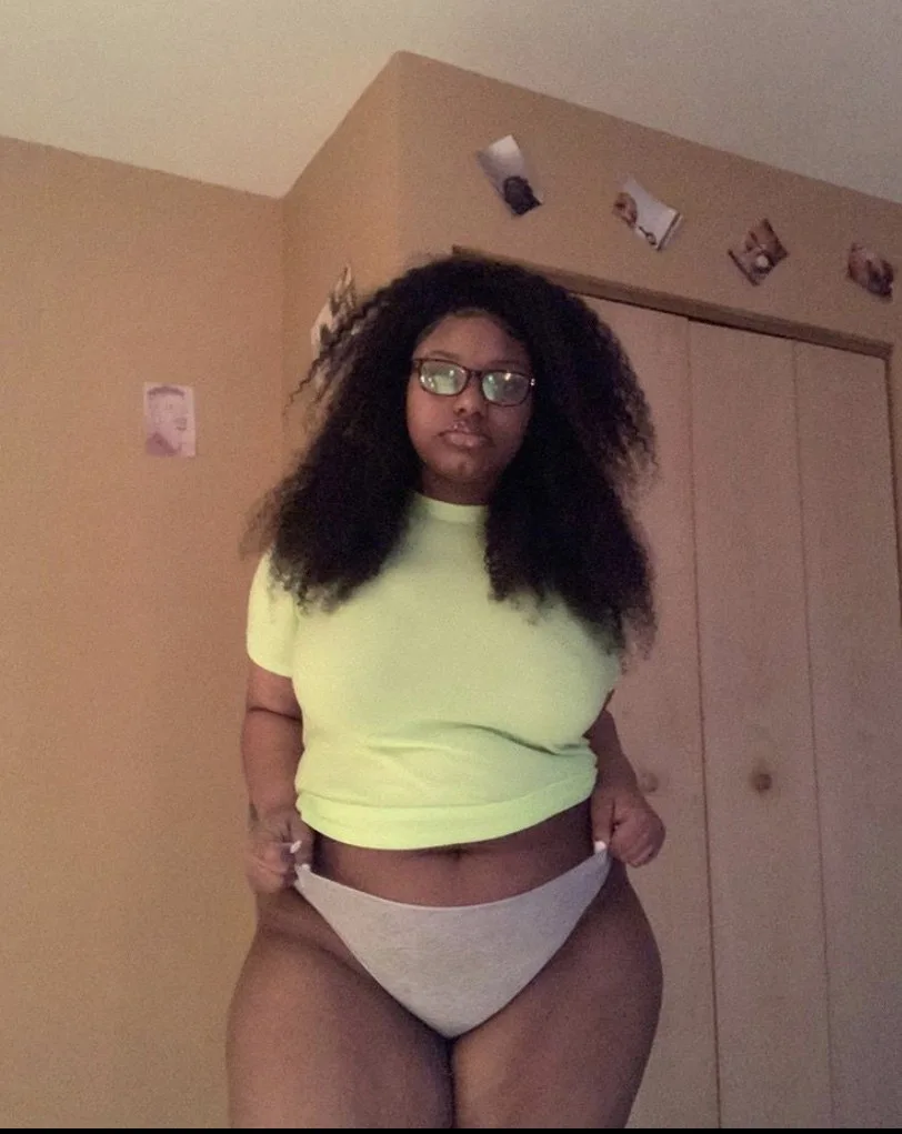 Laura escort Praha